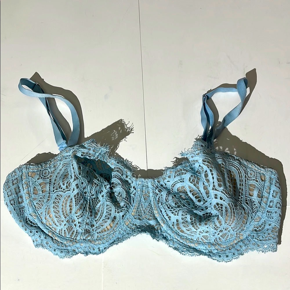 Victoria's Secret Dream Angels push-up without padding Underwire Light Blue 34DD